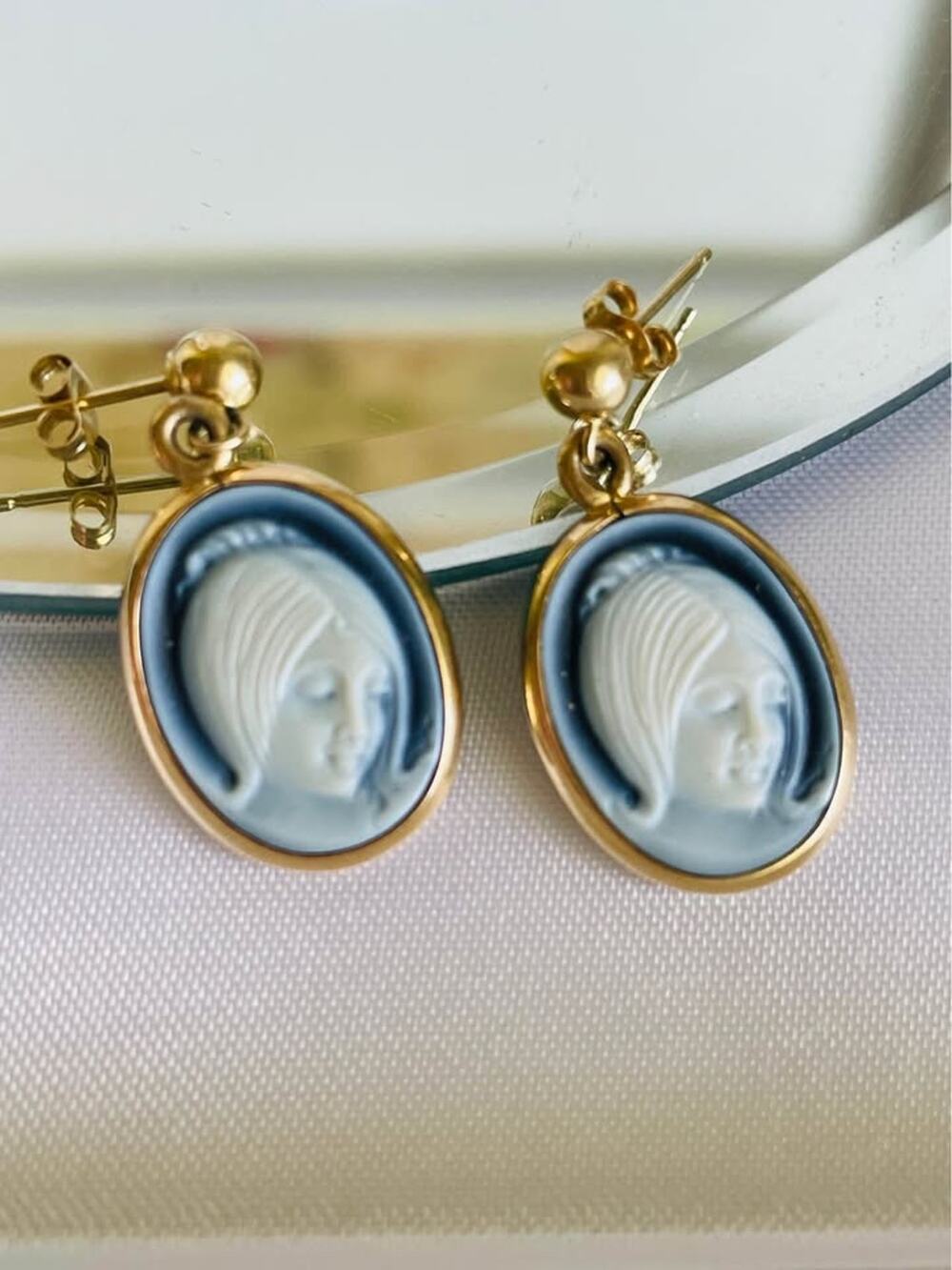 Cameo Drop Dangle Earrings 14k Beautiful Girl